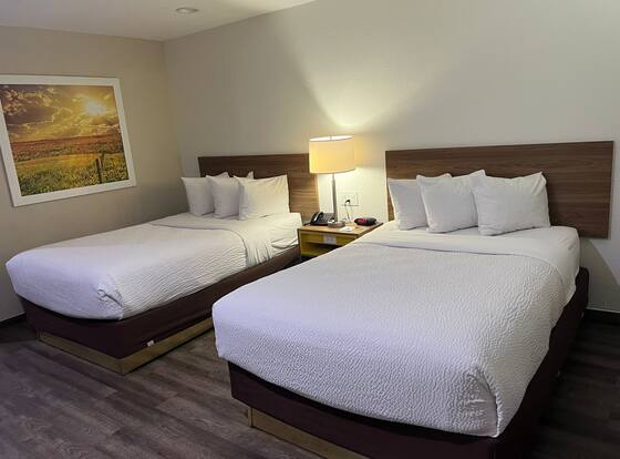 Days Inn by Wyndham El Centro is a family friendly hotel in El Centro, California (CA)
