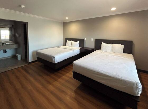 Studio 6 Mojave, CA - Airport is a family friendly hotel in Mojave, California (CA)