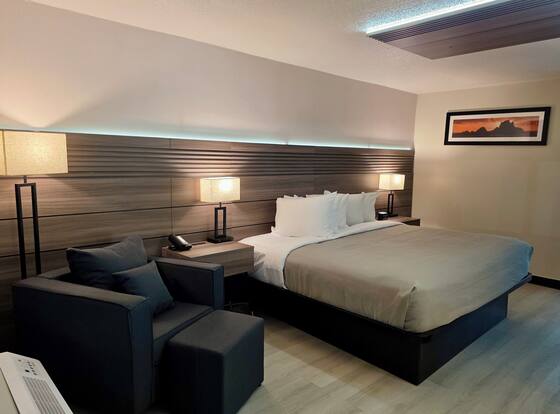Quality Inn & Suites is a family friendly hotel in Wytheville, Virginia (VA)