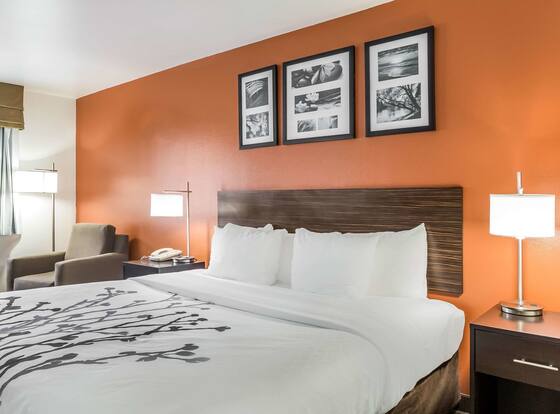 Sleep Inn North Liberty is a family friendly hotel in North Liberty, Iowa (IA)