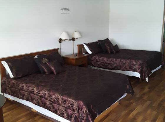 The Plaza Motel is a family friendly hotel in Bryan, Ohio (OH)