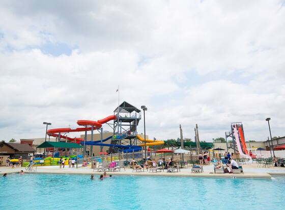 Fun City Resort Hotel is a family friendly hotel in Burlington, Iowa (IA)