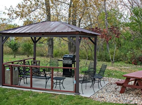 MainStay Suites Coralville - Iowa City is a family friendly hotel in Coralville, Iowa (IA)