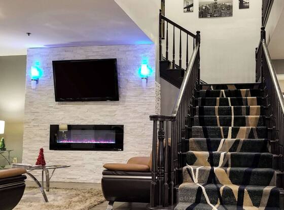Quality Inn & Suites Cincinnati Sharonville is a family friendly hotel in Sharonville, Ohio (OH)