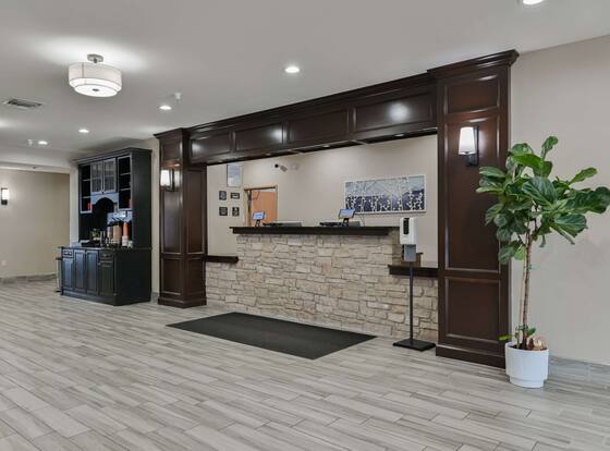 Sleep Inn & Suites Washington near Peoria is a family friendly hotel in Washington, Illinois (IL)