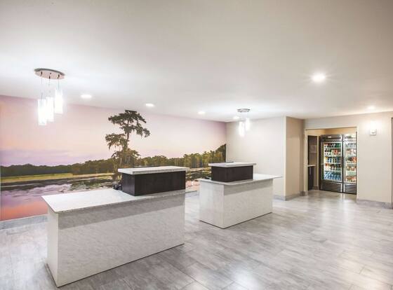 La Quinta Inn & Suites by Wyndham Walker - Denham Springs is a family friendly hotel in Walker, Louisiana (LA)