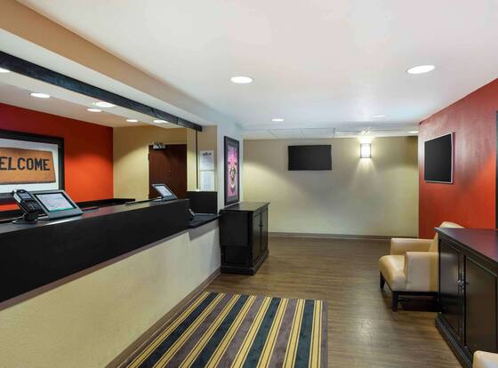 Extended Stay America Suites Meadowlands Rutherford is a family friendly hotel in East Rutherford, New Jersey (NJ)