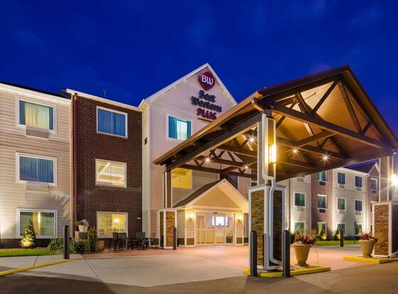 Best Western Plus Menomonie Inn & Suites is a family friendly hotel in Menomonie, Wisconsin (WI)
