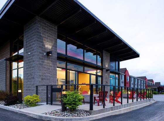 Hotel Ruby Ponderay/Sandpoint is a family friendly hotel in Ponderay, Idaho (ID)