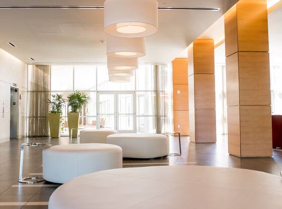 I Hotel And Illinois Conference Center is a family friendly hotel in Champaign, Illinois (IL)