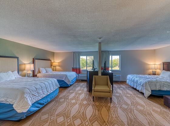American Inn and Suites Dundee is a family friendly hotel in Dundee, Michigan (MI)