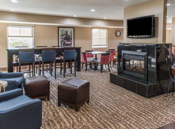 Comfort Inn Belle Vernon is a family friendly hotel in Belle Vernon, Pennsylvania (PA)