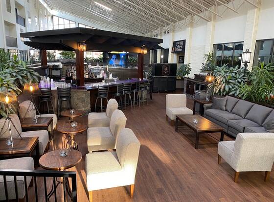 The Atrium Hotel on Third is a family friendly hotel in Quincy, Illinois (IL)