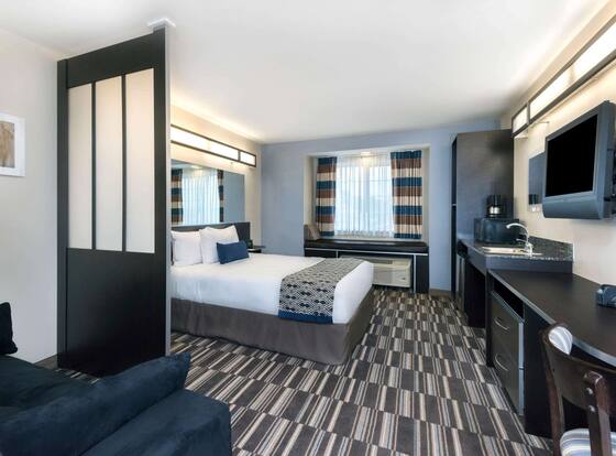 Microtel Inn & Suites by Wyndham Baton Rouge Airport is a family friendly hotel in Baton Rouge, Louisiana (LA)