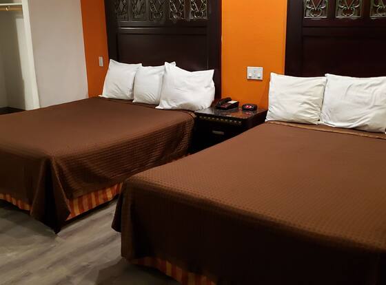 Santa Fe Inn Los Angeles is a family friendly hotel in Huntington Park, California (CA)