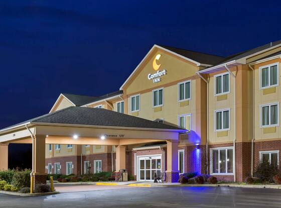 Comfort Inn Marion is a family friendly hotel in Marion, Arkansas (AR)