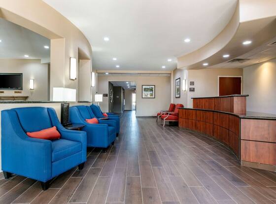 Comfort Inn & Suites Van Buren - Fort Smith is a family friendly hotel in Van Buren, Arkansas (AR)