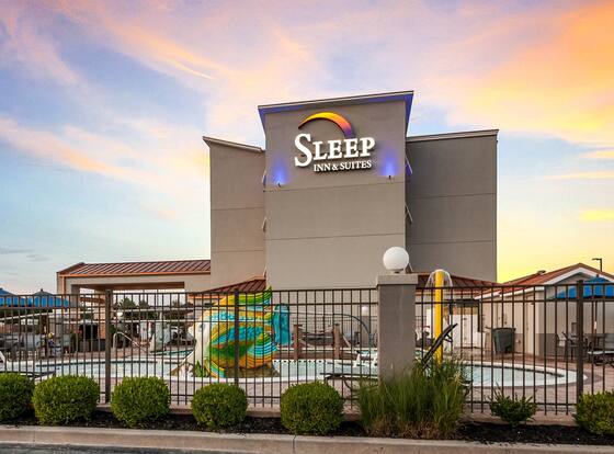 Sleep Inn & Suites Rehoboth Beach is a family friendly hotel in Lewes, Delaware (DE)