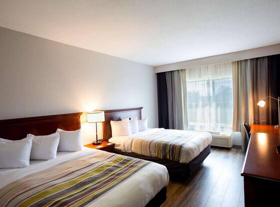 Country Inn & Suites by Radisson, Wilson, NC is a family friendly hotel in Wilson, North Carolina (NC)