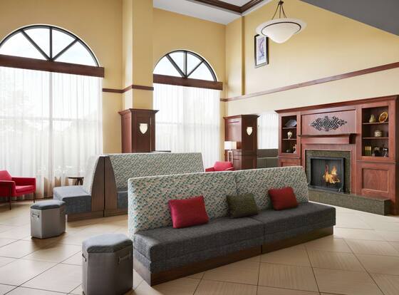 Hampton Inn Indianapolis Northwest - Park 100 is a family friendly hotel in Indianapolis, Indiana (IN)