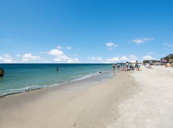 The Getaway 2 Bedroom Condo by RedAwning is a family friendly hotel in Holmes Beach, Florida (FL)