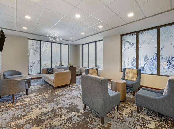 Best Western Plus South Holland/Chicago Southland is a family friendly hotel in South Holland, Illinois (IL)