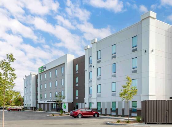 Extended Stay America Premier Suites - Boise - Meridian is a family friendly hotel in Meridian, Idaho (ID)
