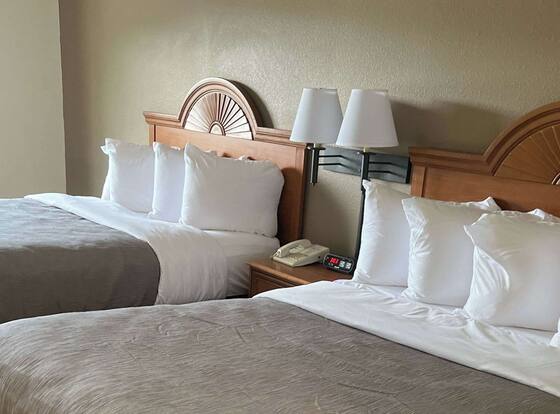 Quality Inn is a family friendly hotel in Huntington, West Virginia (WV)