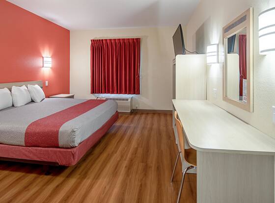 Motel 6 Anchorage, AK - Midtown is a family friendly hotel in Anchorage, Alaska (AK)