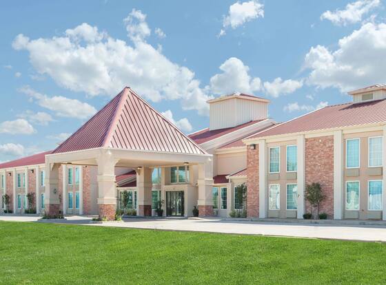 Super 8 by Wyndham Oklahoma City is a family friendly hotel in Oklahoma City, Oklahoma (OK)