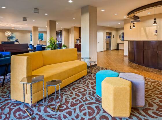 Best Western Dothan Inn & Suites is a family friendly hotel in Dothan, Alabama (AL)