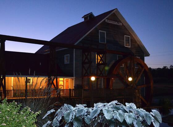 Inn at the Mill, Ascend Hotel Collection is a family friendly hotel in Springdale, Arkansas (AR)