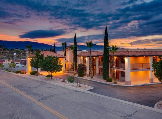 Best Western Copper Hills Inn is a family friendly hotel in Globe, Arizona (AZ)