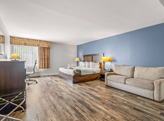 Quality Inn & Suites Tampa-Ybor City is a family friendly hotel in Tampa, Florida (FL)