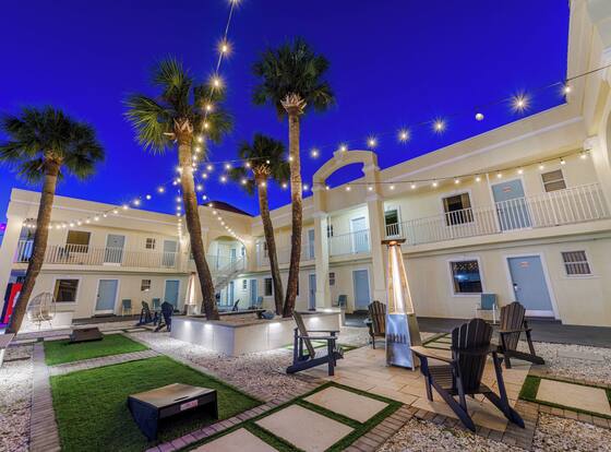 Dunes Inn & Suites is a family friendly hotel in Tybee Island, Georgia (GA)