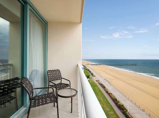 Hampton Inn Virginia Beach-Oceanfront South is a family friendly hotel in Virginia Beach, Virginia (VA)