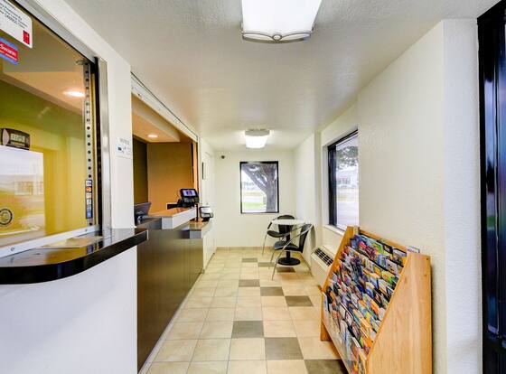 Studio 6 Midwest City, OK - Oklahoma City is a family friendly hotel in Midwest City, Oklahoma (OK)