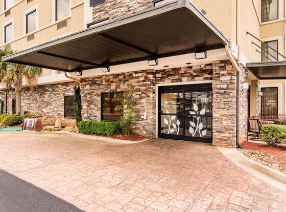 Sleep Inn & Suites Athens is a family friendly hotel in Athens, Georgia (GA)