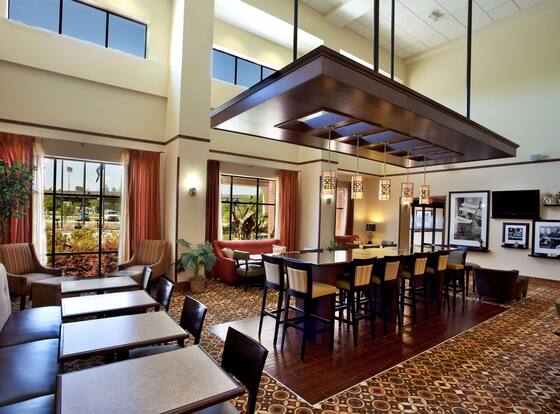 Hampton Inn & Suites Morgan City is a family friendly hotel in Morgan City, Louisiana (LA)