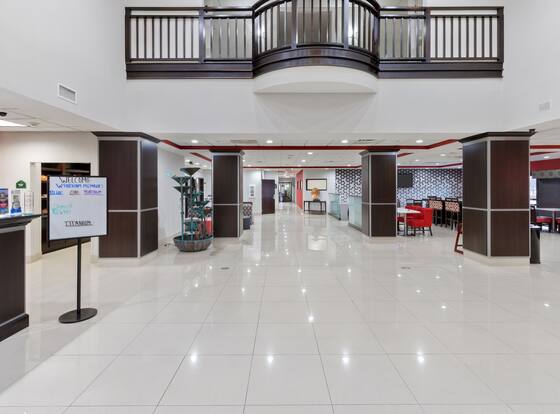 Wingate by Wyndham Lake Charles Casino Area is a family friendly hotel in Lake Charles, Louisiana (LA)