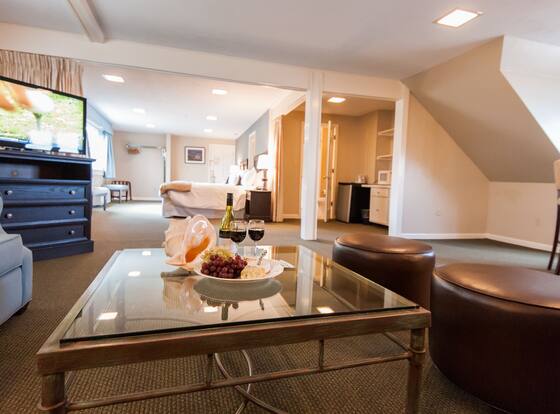 The Inn At Scituate Harbor is a family friendly hotel in North Scituate, Massachusetts (MA)