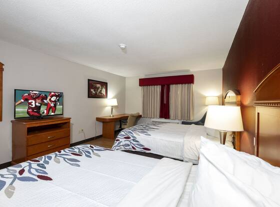 Red Roof Inn Fulton is a family friendly hotel in Fulton, New York (NY)