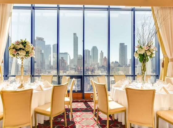 Vista LIC Hotel, BW Premier Collection is a family friendly hotel in New York City (NYC), New York (NY)