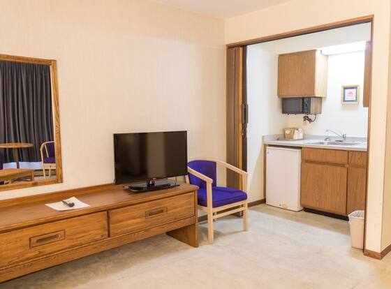 The Ridge Hotel Portage is a family friendly hotel in Portage, Wisconsin (WI)