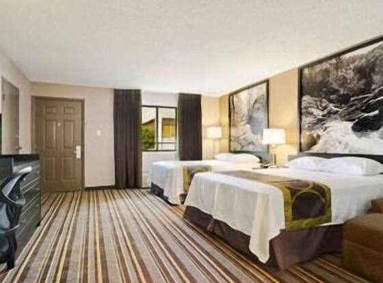 Super 8 by Wyndham Monteagle TN is a family friendly hotel in Monteagle, Tennessee (TN)
