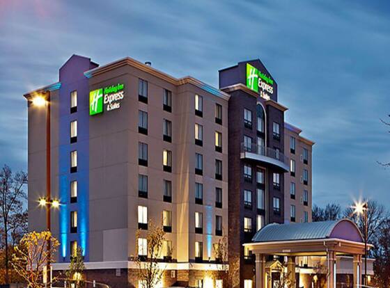 Holiday Inn Express Hotels & Suites Columbus-Polaris Parkway by IHG is a family friendly hotel in Columbus, Ohio (OH)