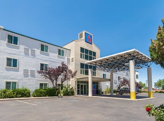 Motel 6 Cedar City, UT is a family friendly hotel in Cedar City, Utah (UT)