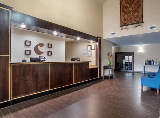 Comfort Inn & Suites Scott-West Lafayette is a family friendly hotel in Scott, Louisiana (LA)