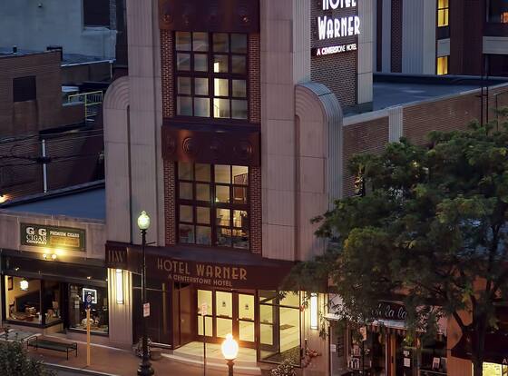 Hotel Warner is a family friendly hotel in West Chester, Pennsylvania (PA)