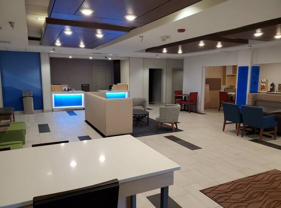 Holiday Inn Express & Suites Junction City by IHG is a family friendly hotel in Junction City, Kansas (KS)